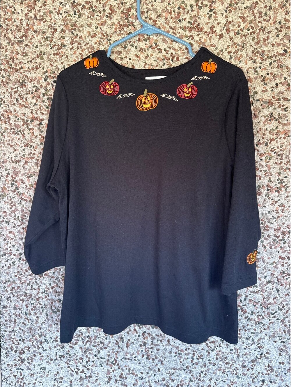 NWT Breckenridge Woman 1X Black Halloween Pumpkin Embroidered Top 3/4 Slv